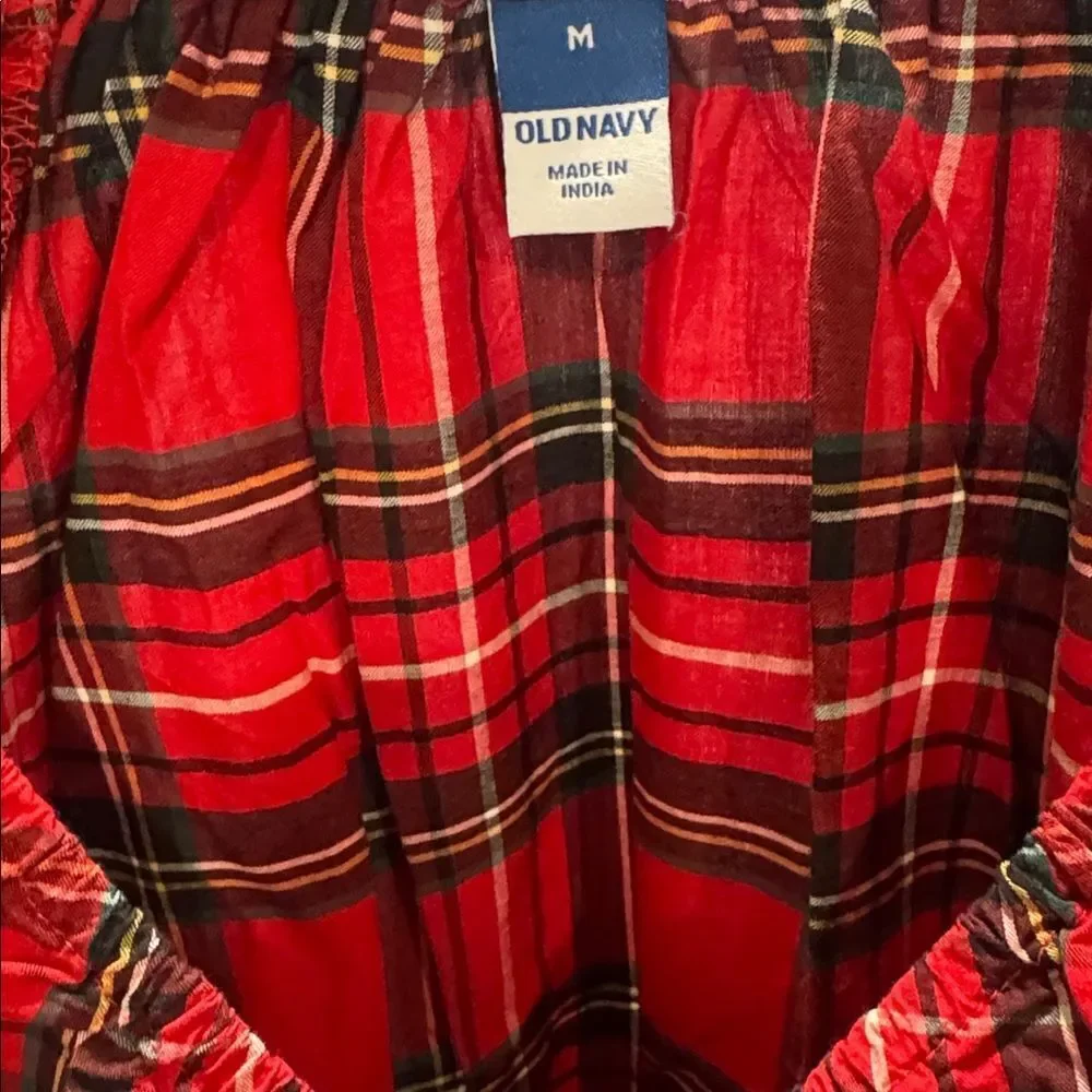 Old Navy chic red